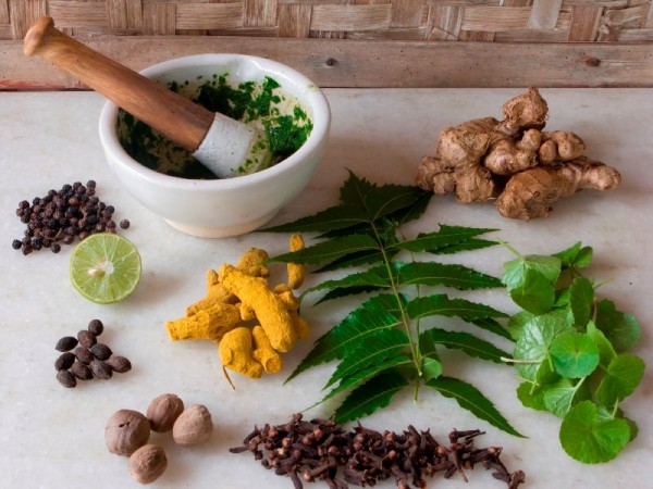 4 Energy-Boosting Herbs And Spices]