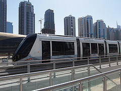 Dubai: Public Transport, Taxi or Car Rental?