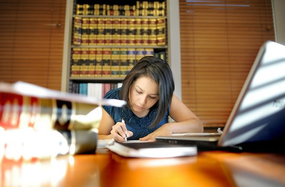 How To Get Into A Career As A Legal Researcher For A Legal Company
