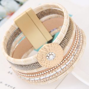 7-ravishing-bangles-complimenting-your-outfit-2