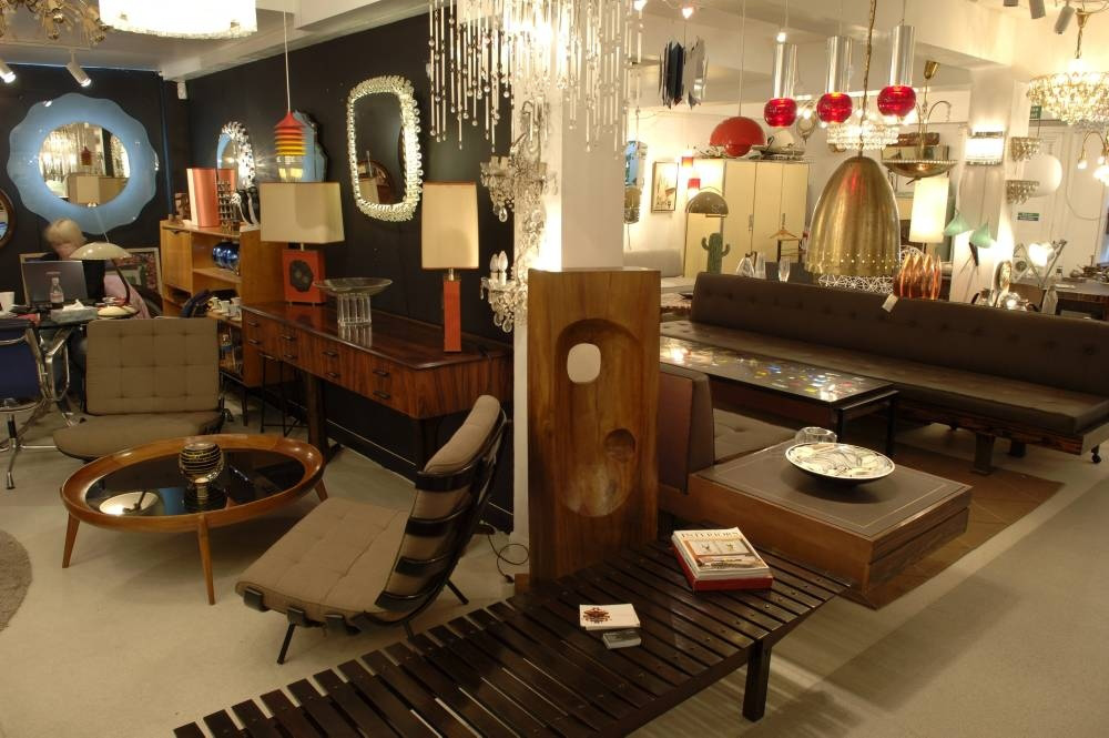 Impeccable Place To Buy Incredible Vintage Furniture Online!